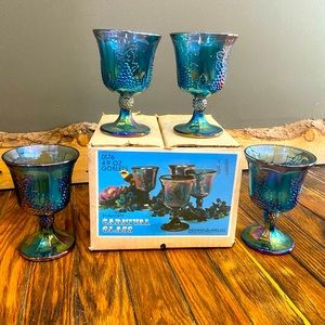 Vintage Indiana carnival glass goblets set of four in original box